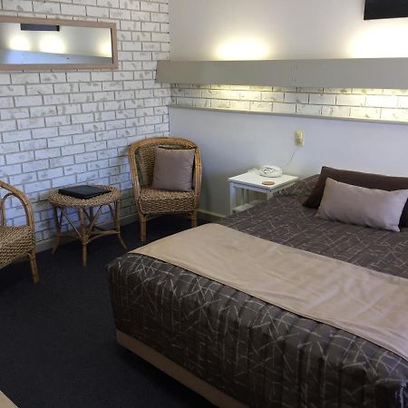 Culcairn Motor Inn ภายนอก รูปภาพ